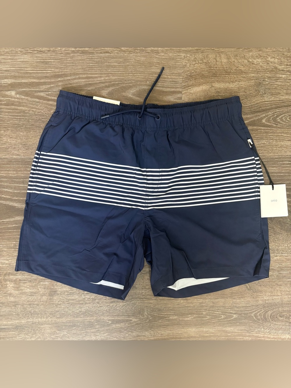 Onia Comfort Lined Swim Trunks - Size Large NEW!